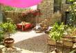 La Demeure des Maîtres: B&B for couple or family - Chirols