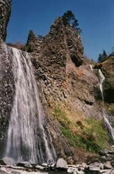 Ray-Pic waterfall