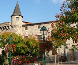 Porte du bourg de l'homme desaignes